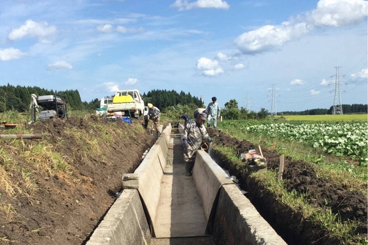 排水溝施工 農業用水路